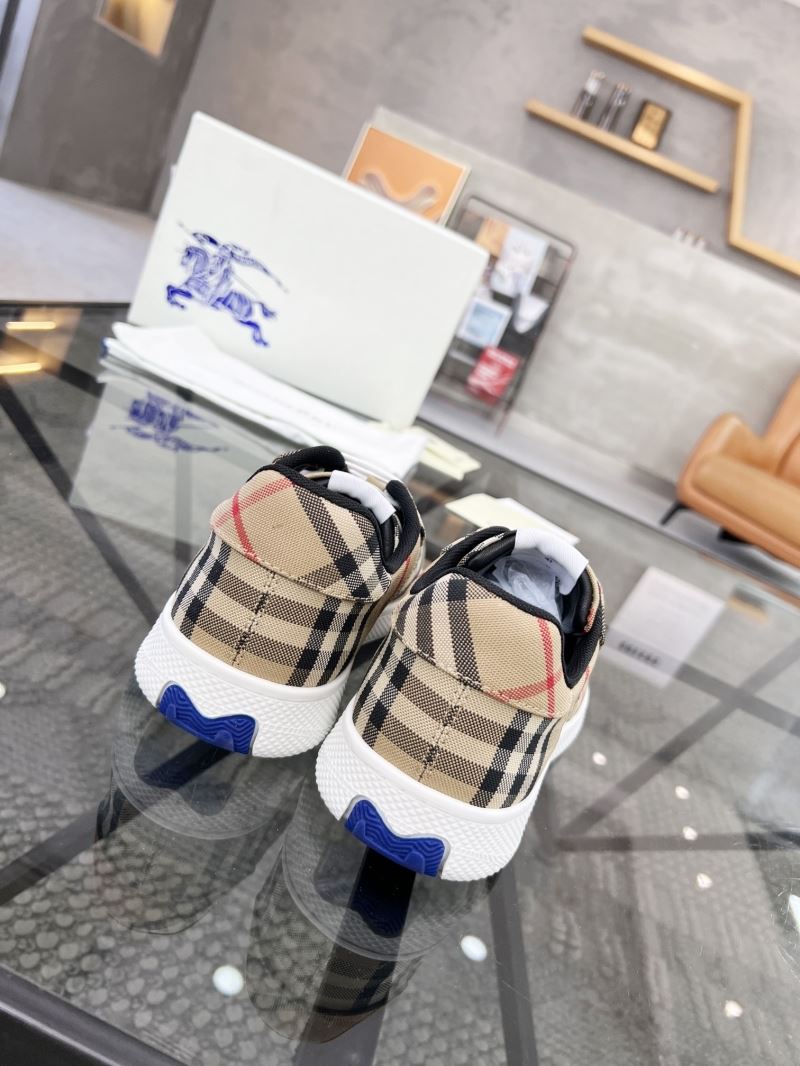 Burberry Low Shoes